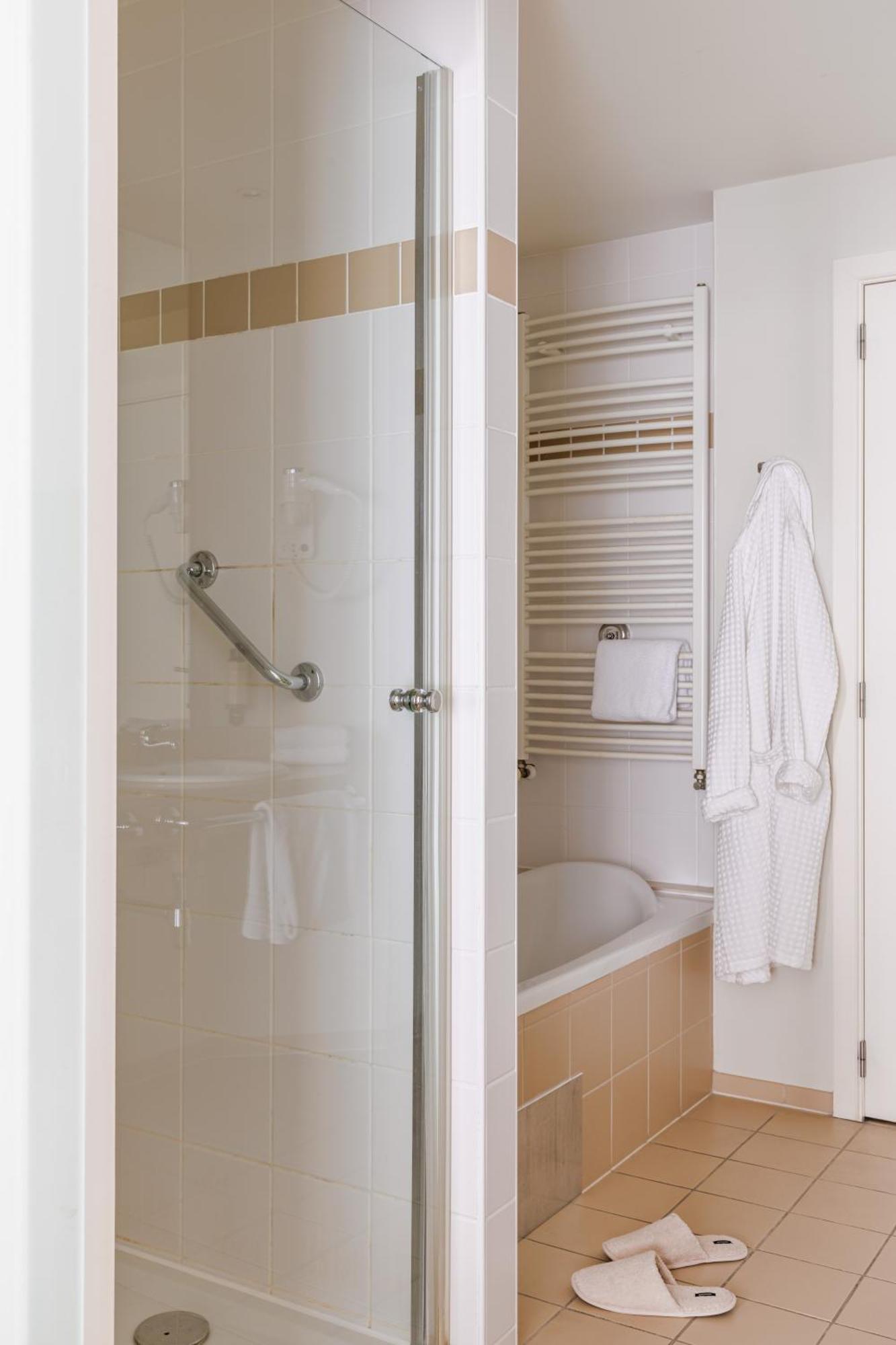 Hotel Aazaert By Wp Hotels Blankenberge Ngoại thất bức ảnh